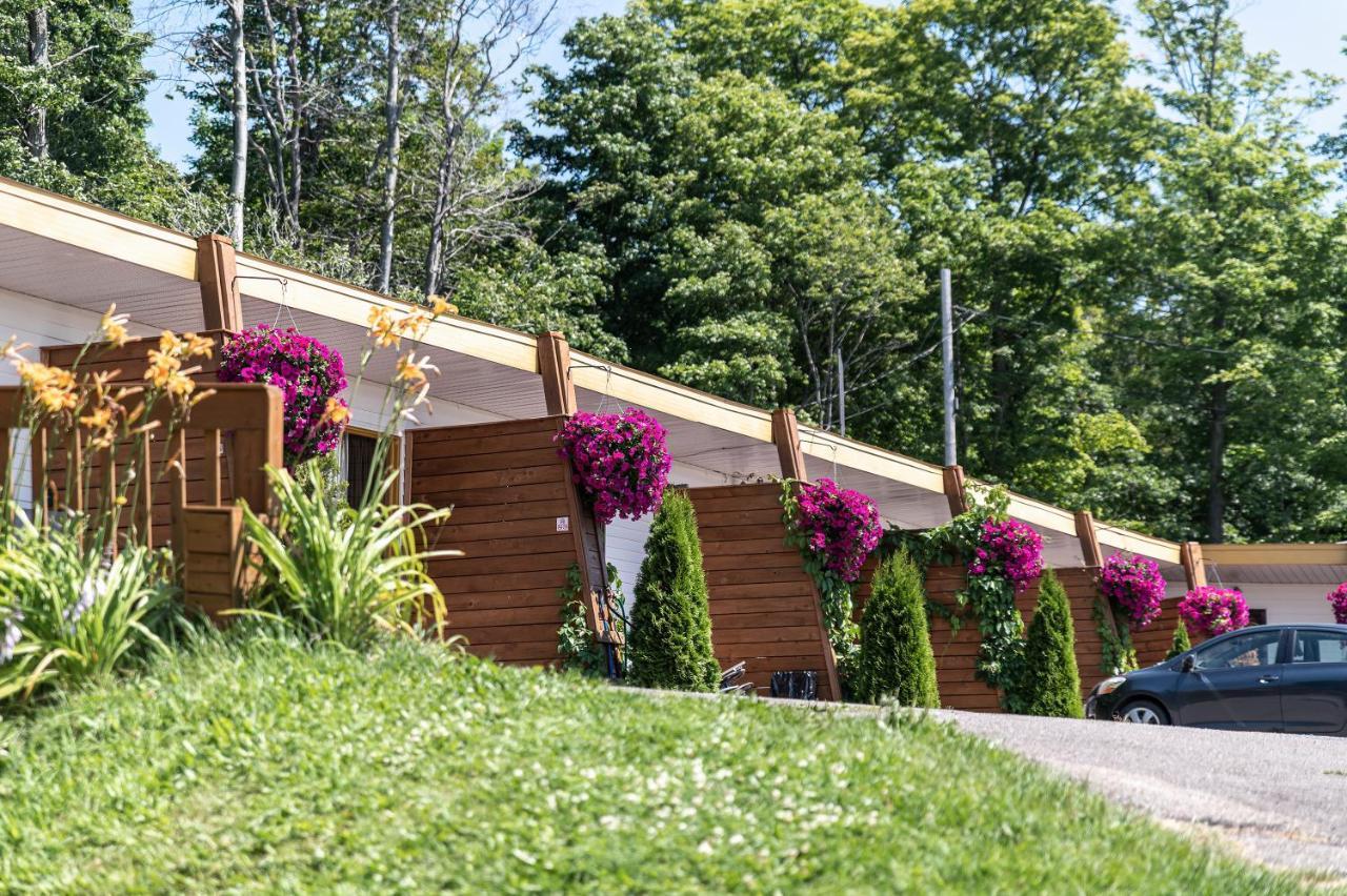 Motel Ile D'Orleans Sainte-Petronille Exterior photo